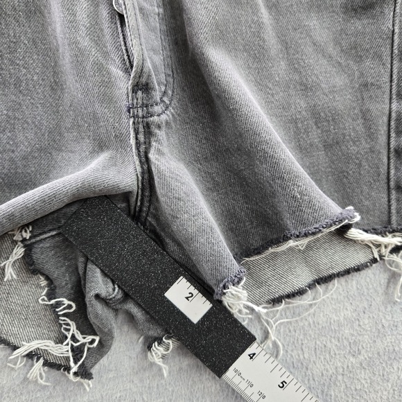VINTAGE Levi's 501 Women Shorts 3 Gray Denim Original Fit Grunge 90s USA - Picture 8 of 10